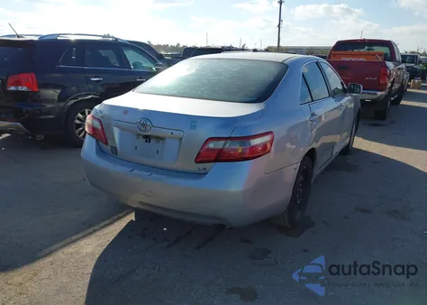 2009 Toyota Camry Le z USA, uszkodzony, nr VIN 4T1BE46K59U268750